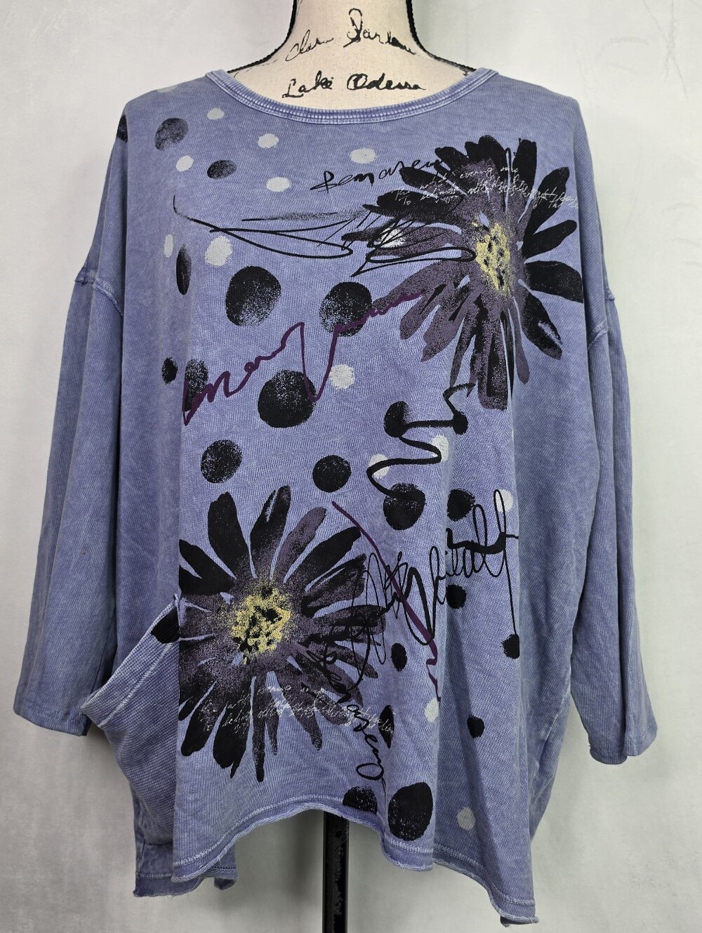 Jess & Jane Floral Polka Dot Mineral Wash Top XL Oversized Sweatshirt USA Made